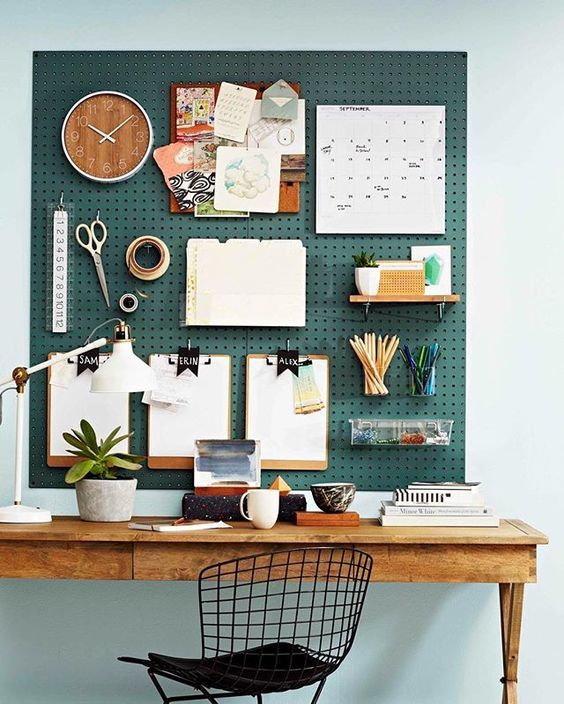 Office-organization-ideas-pegboard