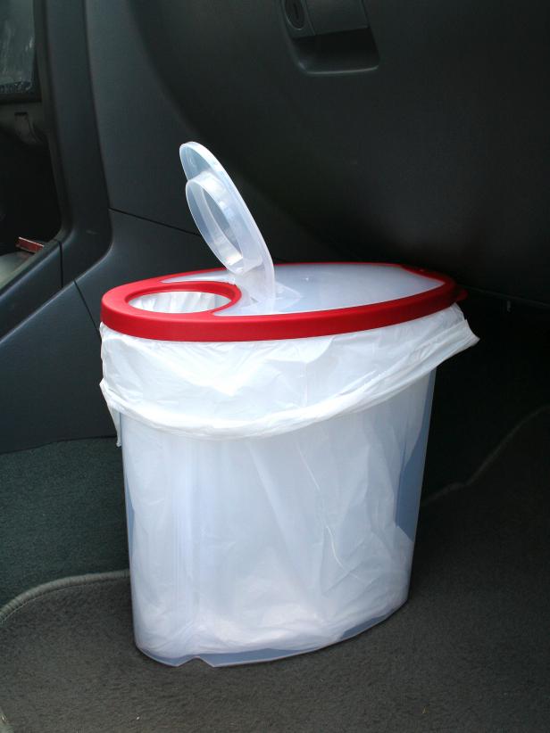 DIY-car-trash-can