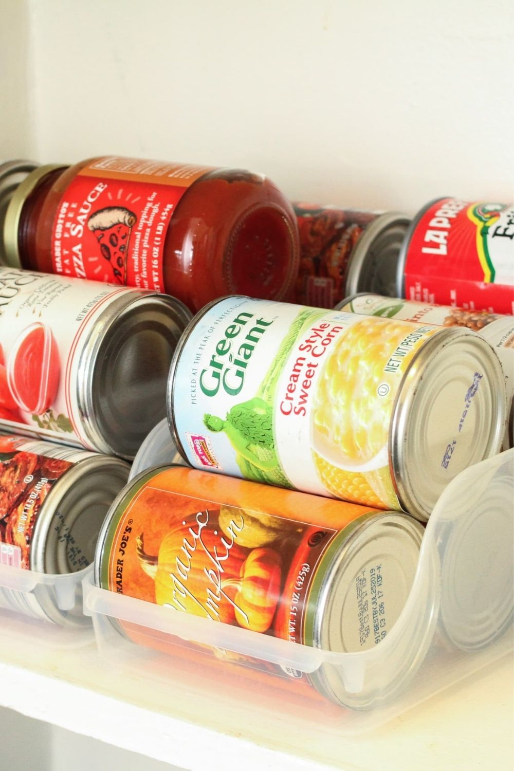 kitchen-cabinet-organization-ideas-can-holders
